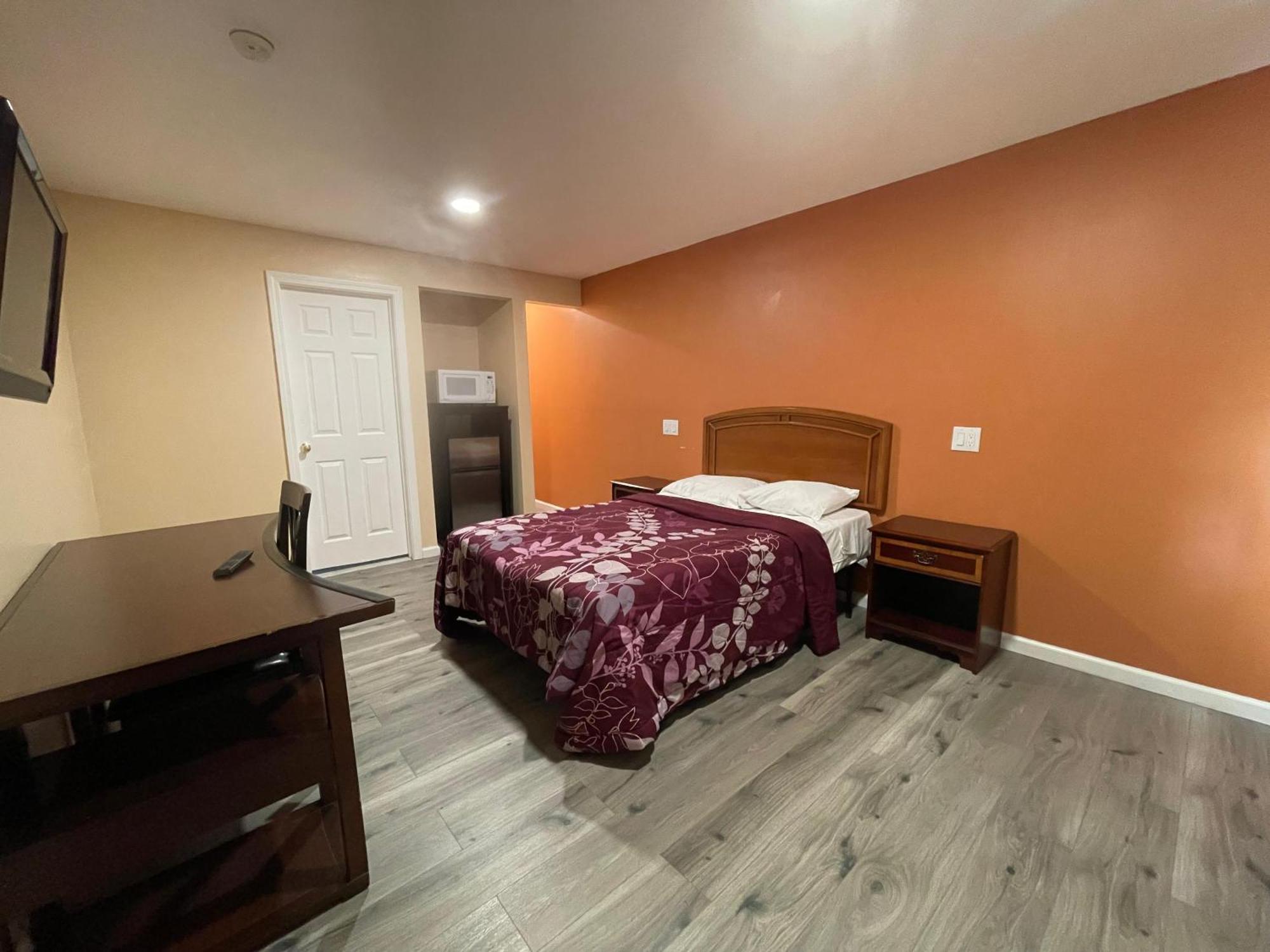 Travelers Motor Lodge North Smithfield Екстер'єр фото